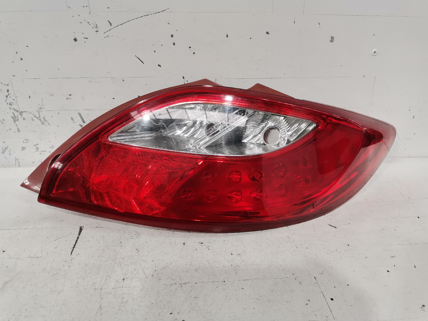 Right Tail Light  MAZDA 2 (DE_, DH_) | 07 - 15