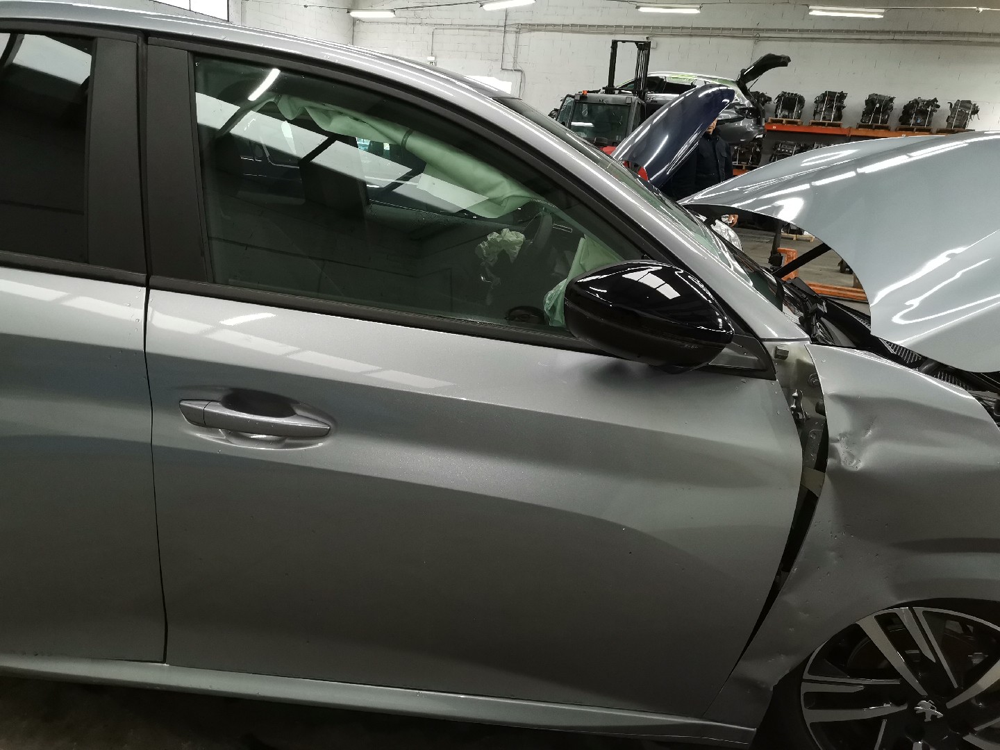 Porta Frente Lado Direito PEUGEOT 208 II (UB_, UP_, UW_, UJ_) | 19 - 