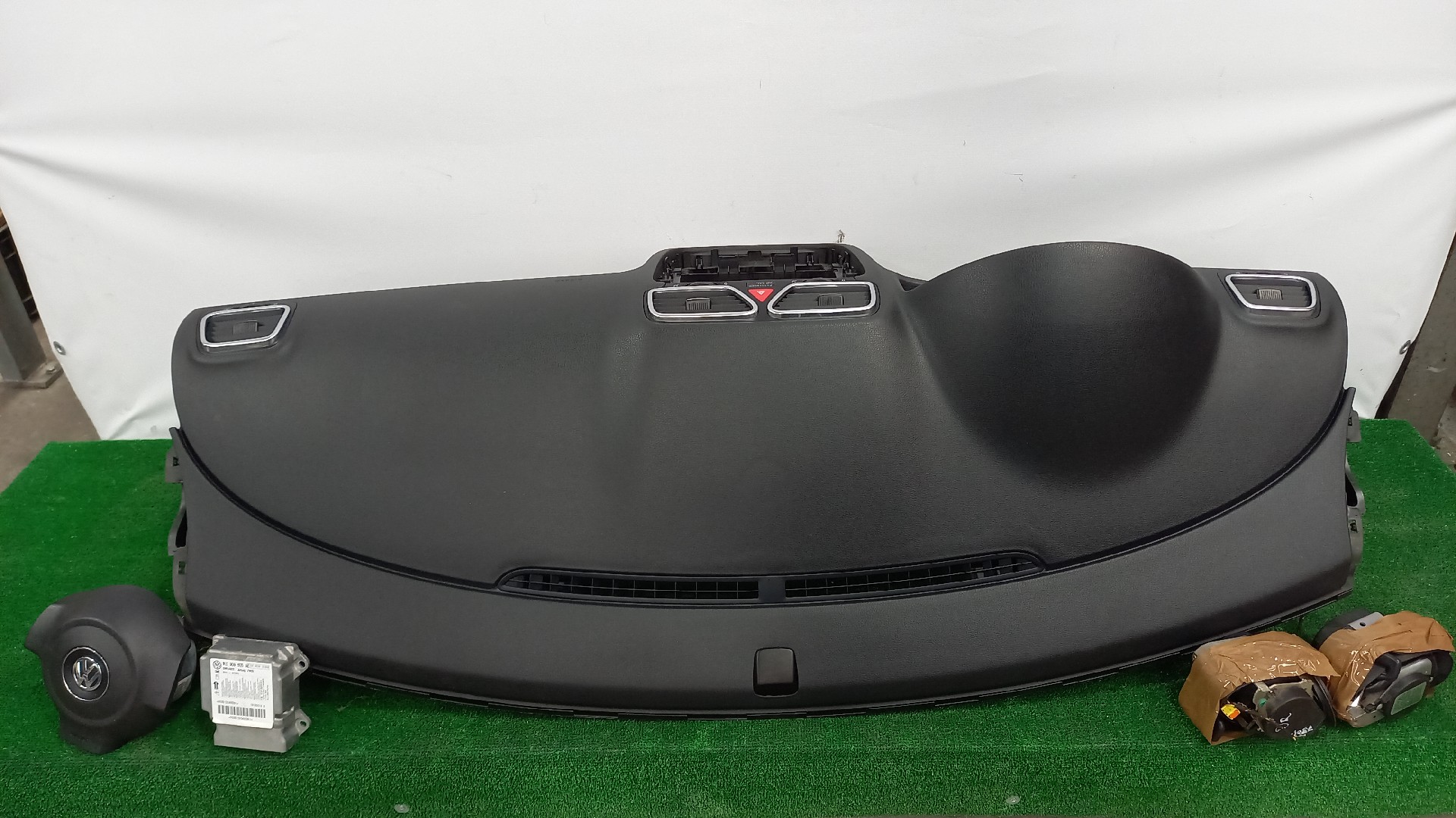 KIT AirBag VOLKSWAGEN SCIROCCO (137, 138) | 08 - 17