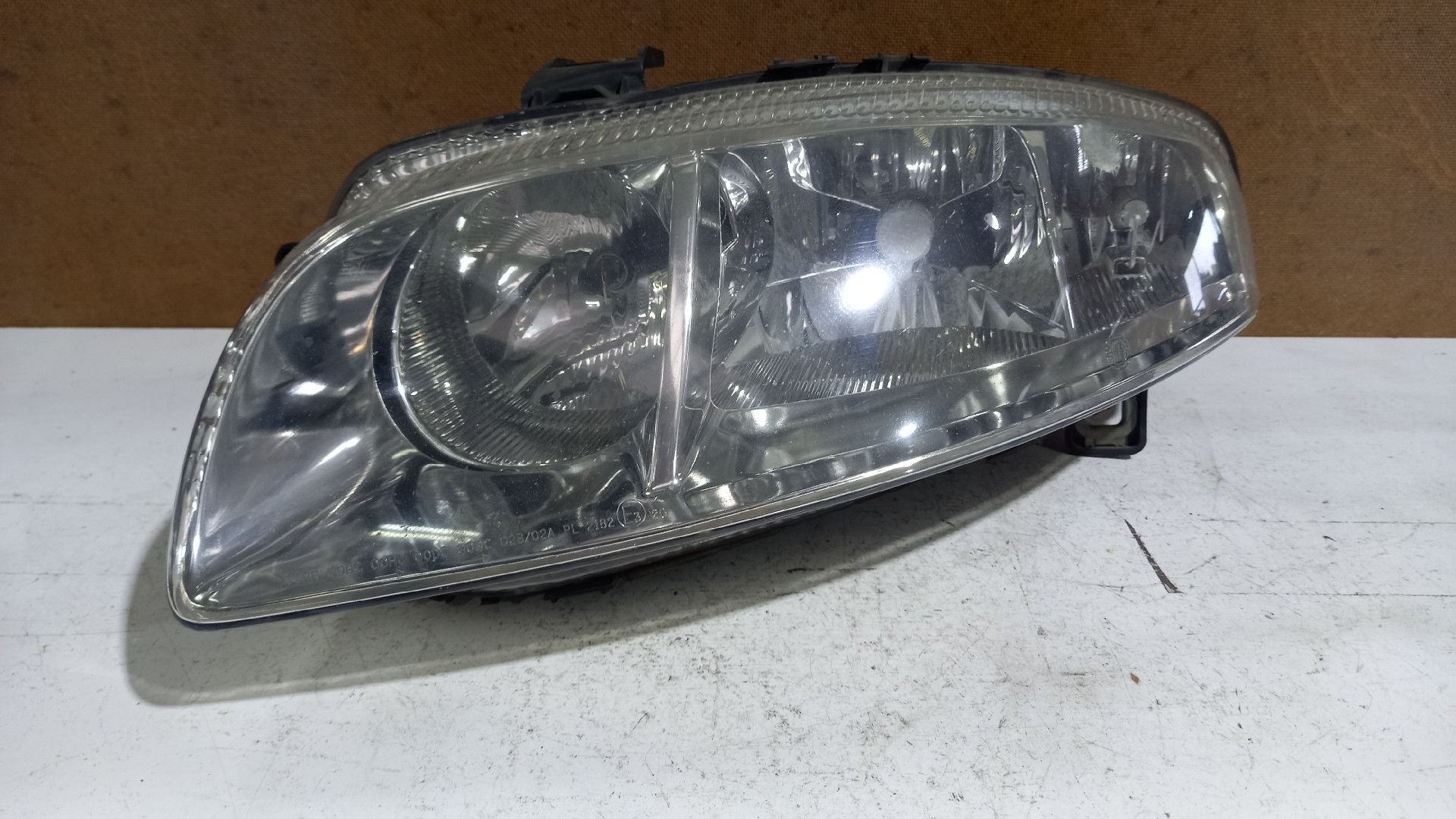 Ótica Esquerda ALFA ROMEO GT (937_) | 03 - 10