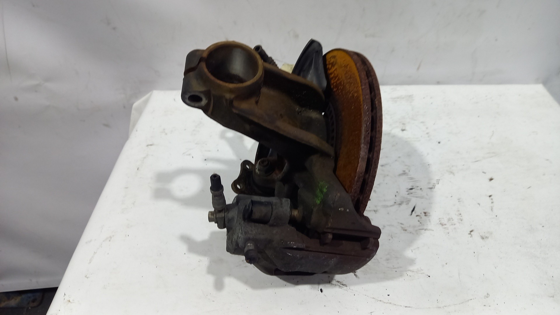 Manga de Eixo Frente Lado Esquerdo VOLKSWAGEN GOLF IV (1J1) | 97 - 07 Imagem-1