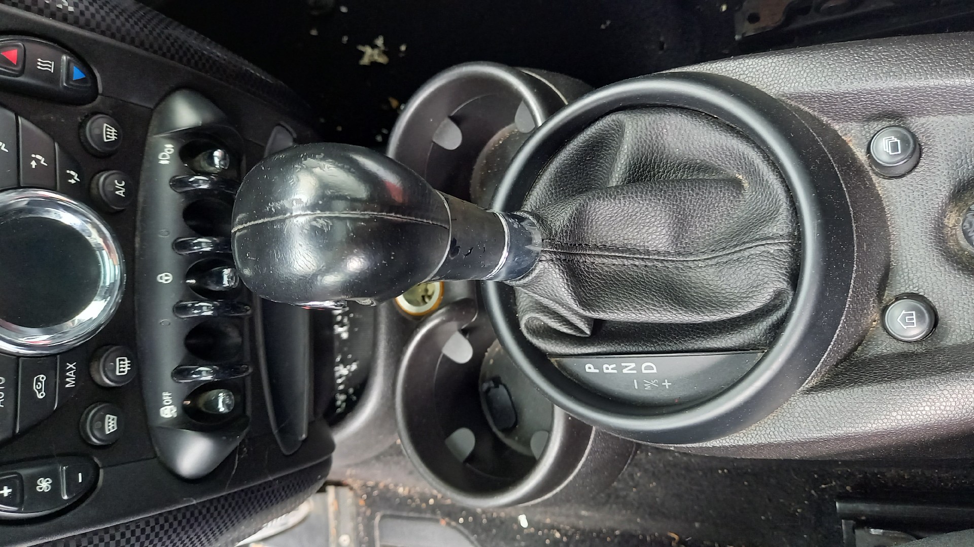 Seletor Velocidades MINI MINI COUNTRYMAN (R60) | 10 - 16