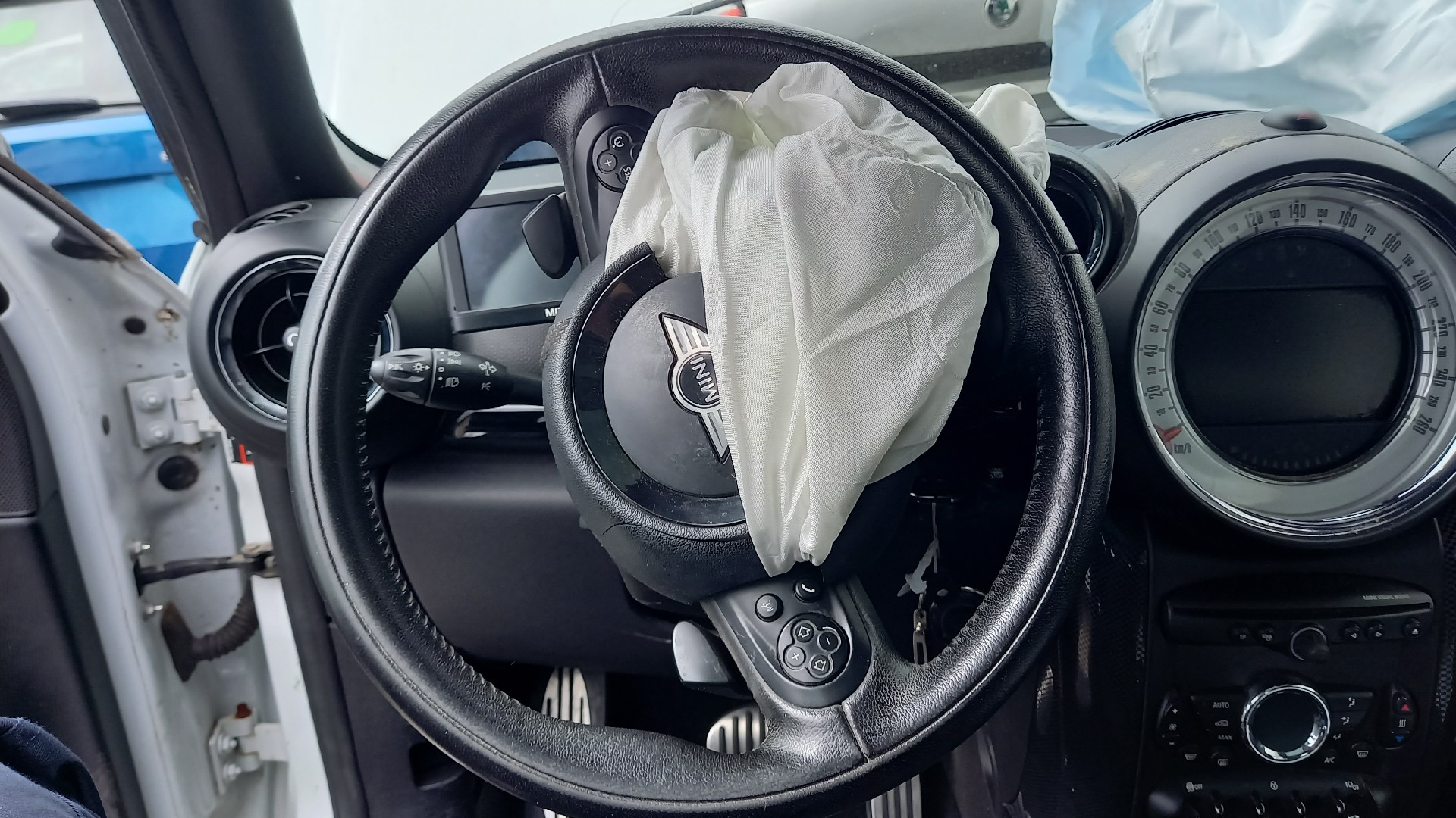 Volante MINI MINI COUNTRYMAN (R60) | 10 - 16