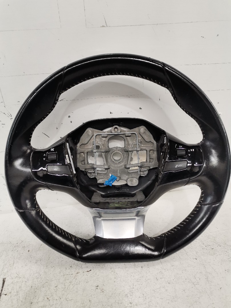 Volante PEUGEOT 308 SW II | 14 -  Imagem-1