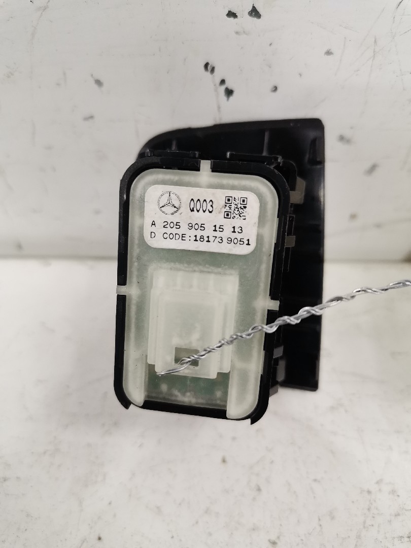 Botão / Interruptor Vidro Trás Direito MERCEDES-BENZ C-CLASS T-Model (S205) | 14 -  Imagem-1