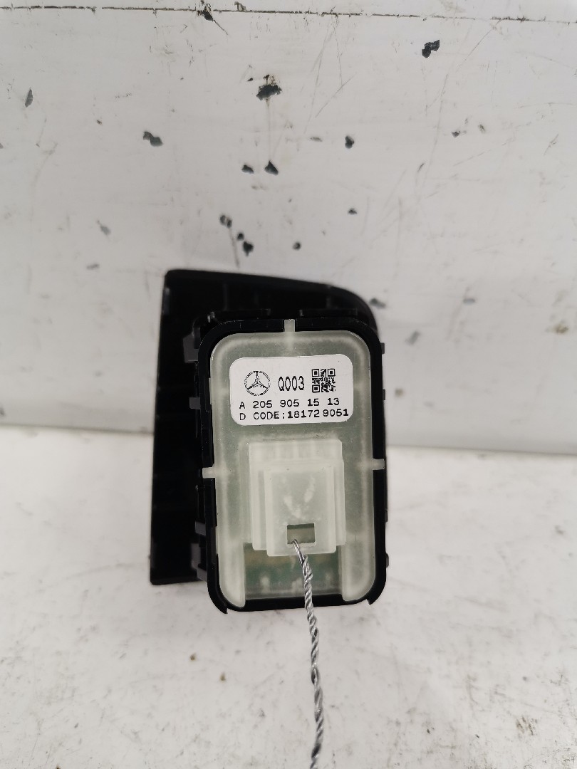 Botão / Interruptor Vidro Trás Esquerdo MERCEDES-BENZ C-CLASS T-Model (S205) | 14 -  Imagem-1