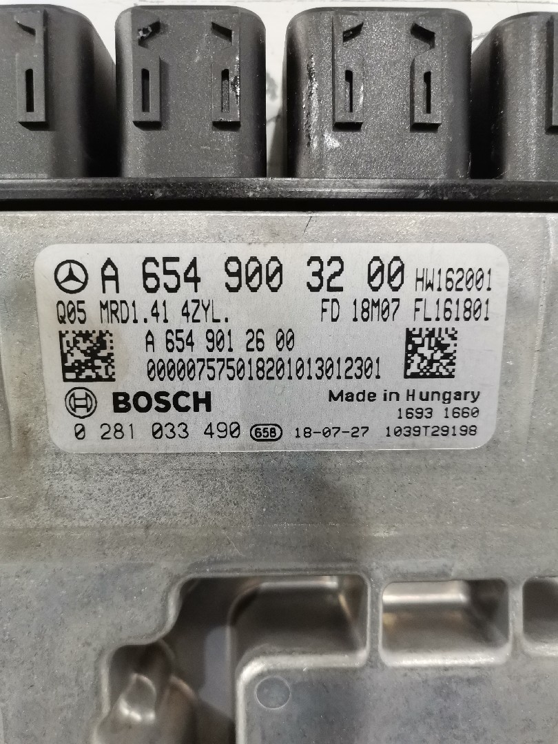 Centralita del Motor MERCEDES-BENZ C-CLASS T-Model (S205) | 14 -  Imagem-1