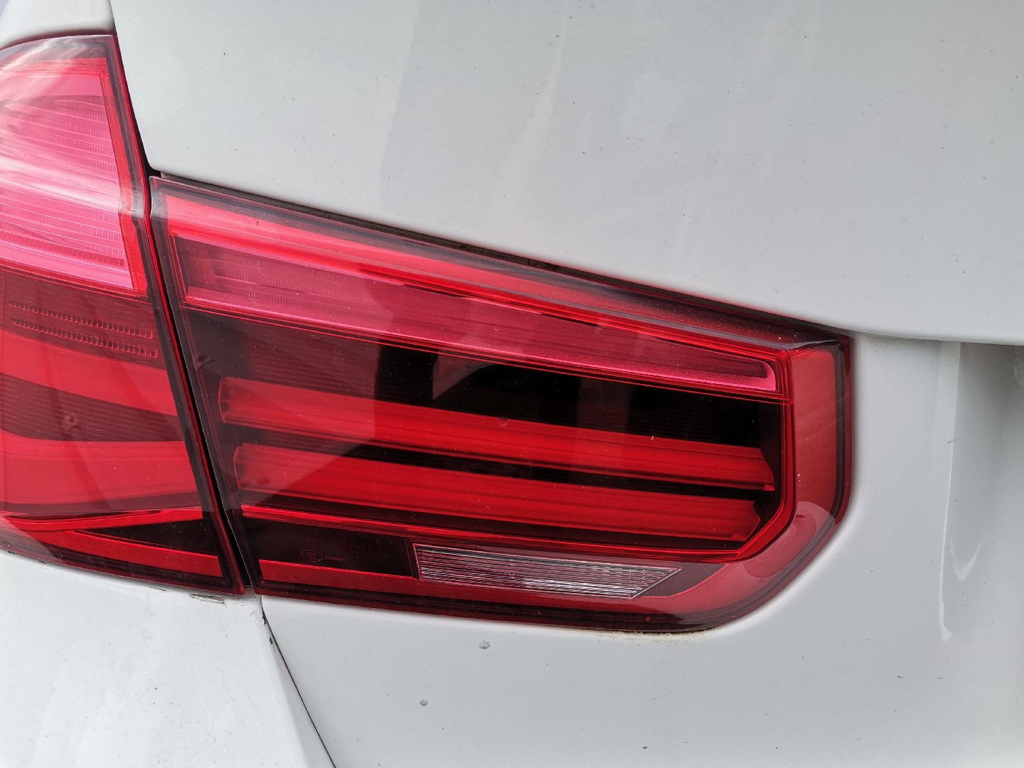 Farolim Mala Esquerdo BMW 3 Touring (F31) | 12 - 19