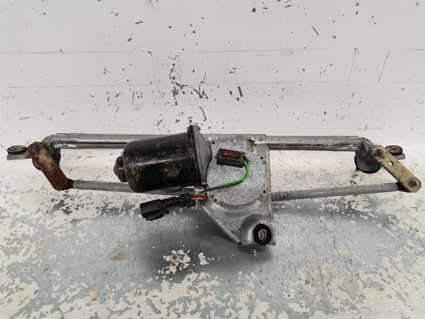 Motor Limpa-Vidros Frente OPEL CORSA B (S93) | 93 - 02