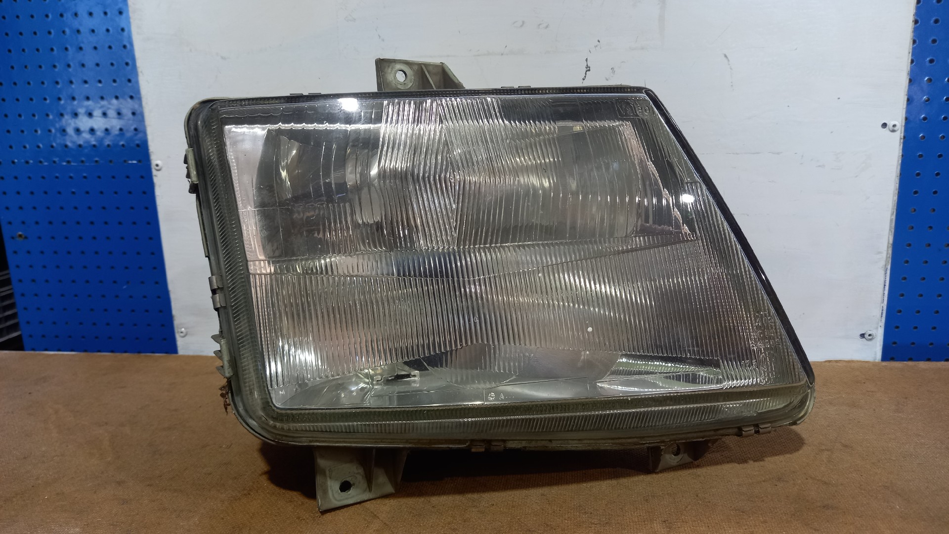 Ótica Direita MERCEDES-BENZ VITO Caixa (638) | 97 - 03