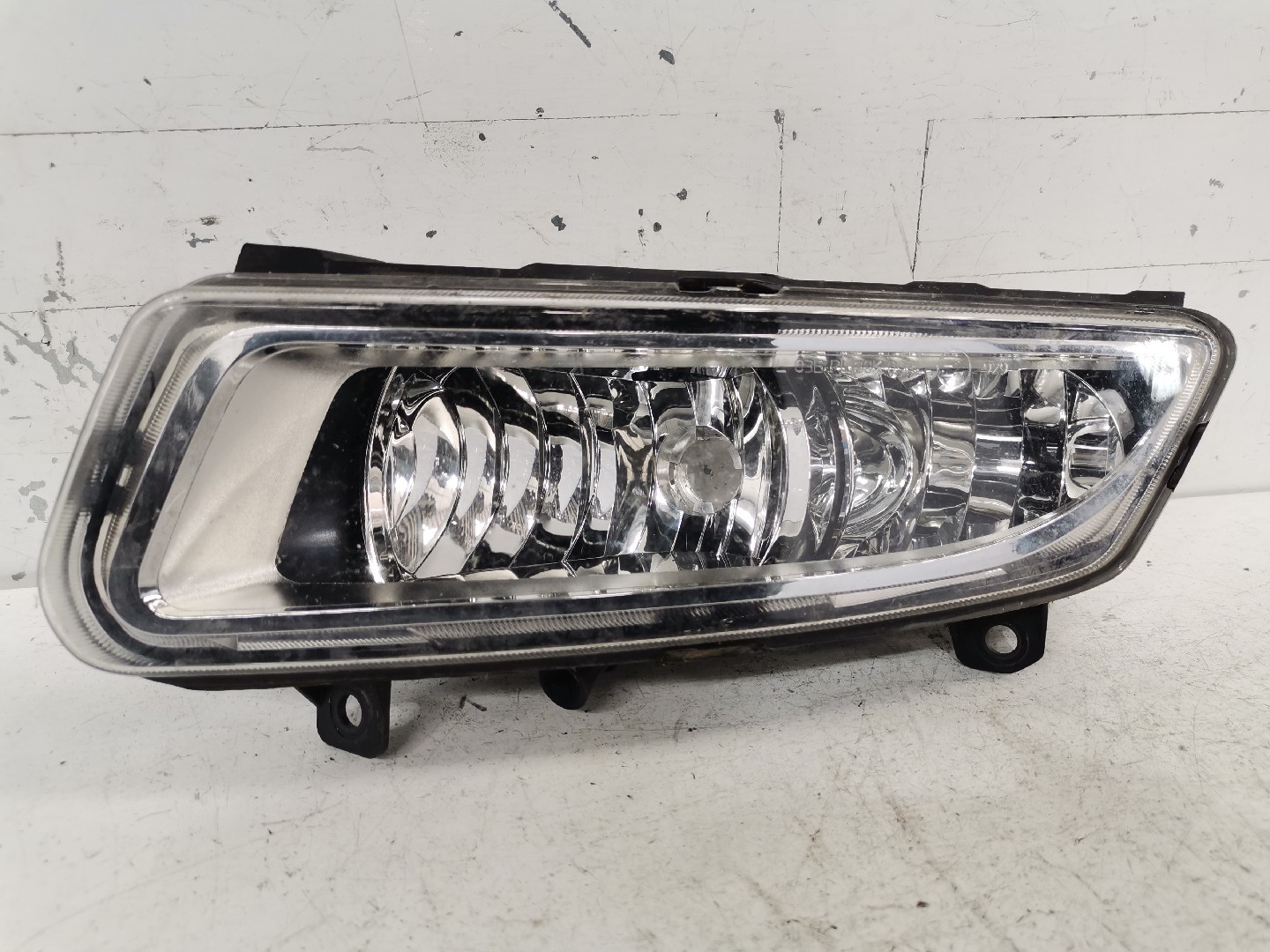 Farol Nevoeiro Esquerdo VOLKSWAGEN POLO (6R1, 6C1) | 09 - 