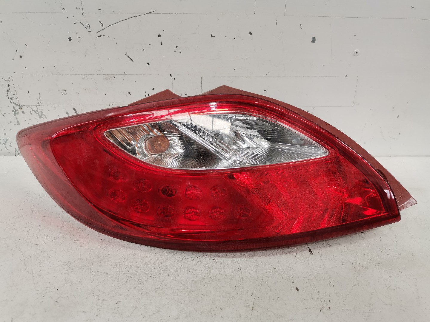 Left Tail Light  MAZDA 2 (DE_, DH_) | 07 - 15