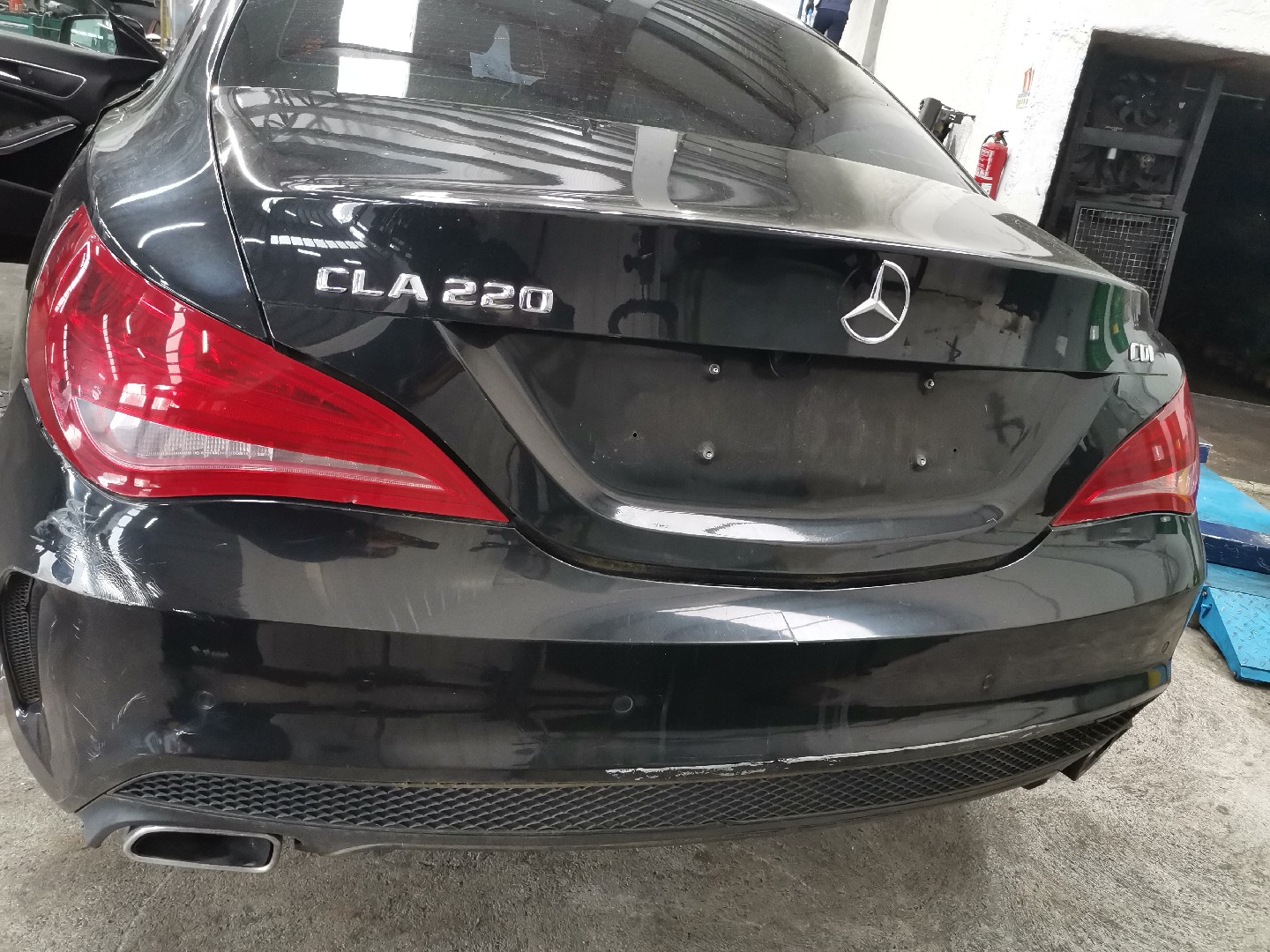 Pára-choques de Trás MERCEDES-BENZ CLA Coupé (C117) | 13 - 19