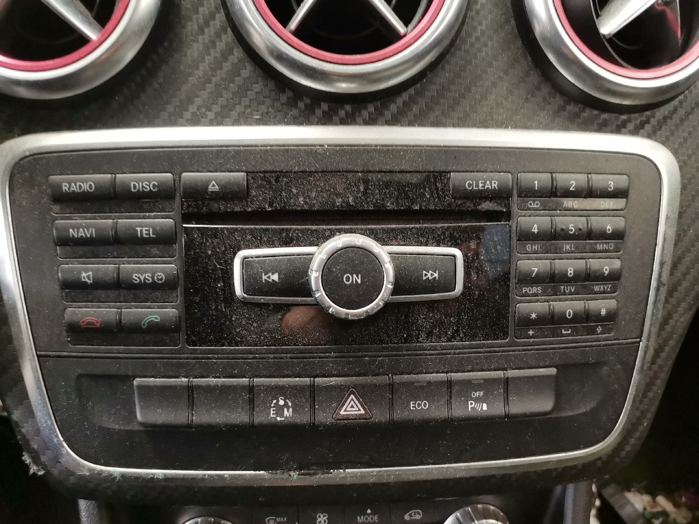 Rádio MERCEDES-BENZ CLA Coupé (C117) | 13 - 19