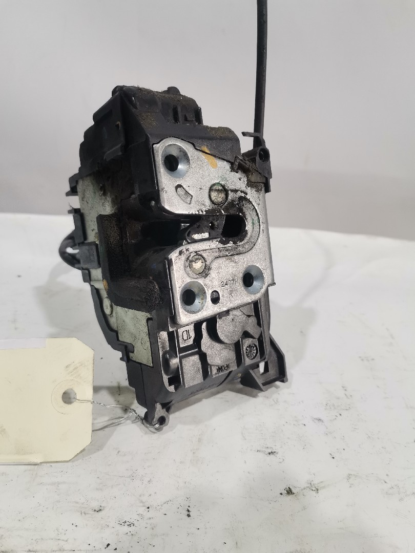 Fechadura Frente Lado Direito RENAULT CLIO III (BR0/1, CR0/1) | 05 - 