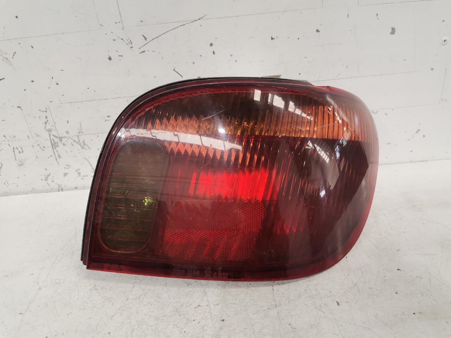 Right Tail Light  TOYOTA YARIS (_P1_) | 99 - 05