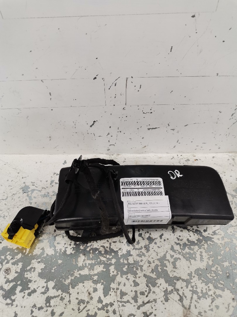Almofada/Cortina lado direito PEUGEOT 208 I (CA_, CC_) | 12 - 