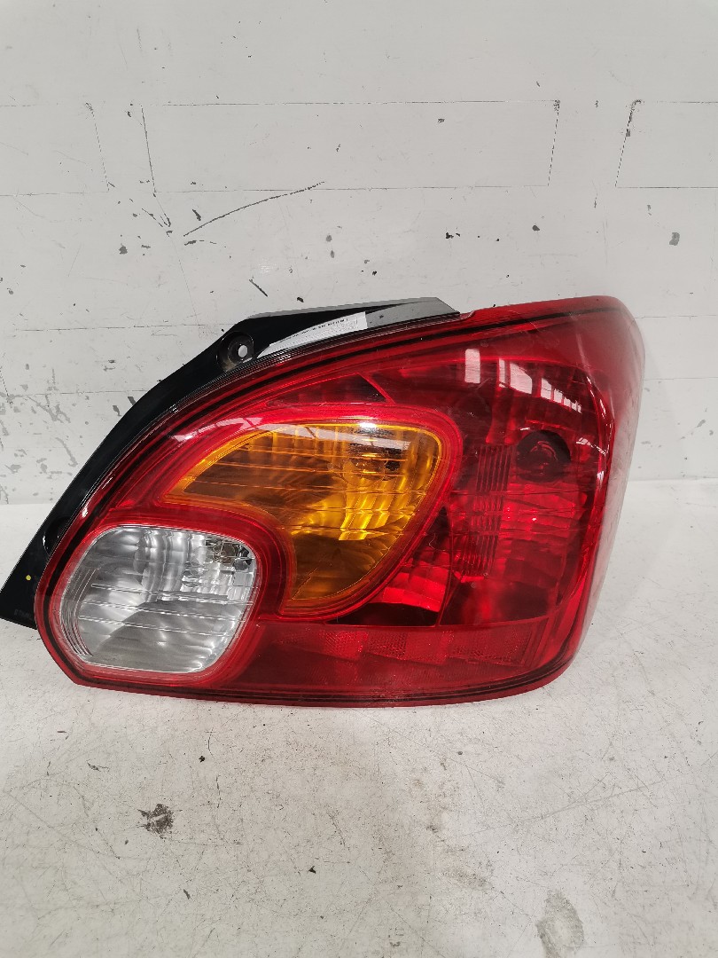 Farolim Traseiro Direito MITSUBISHI SPACE STAR Hatchback (A0_A) | 12 - 