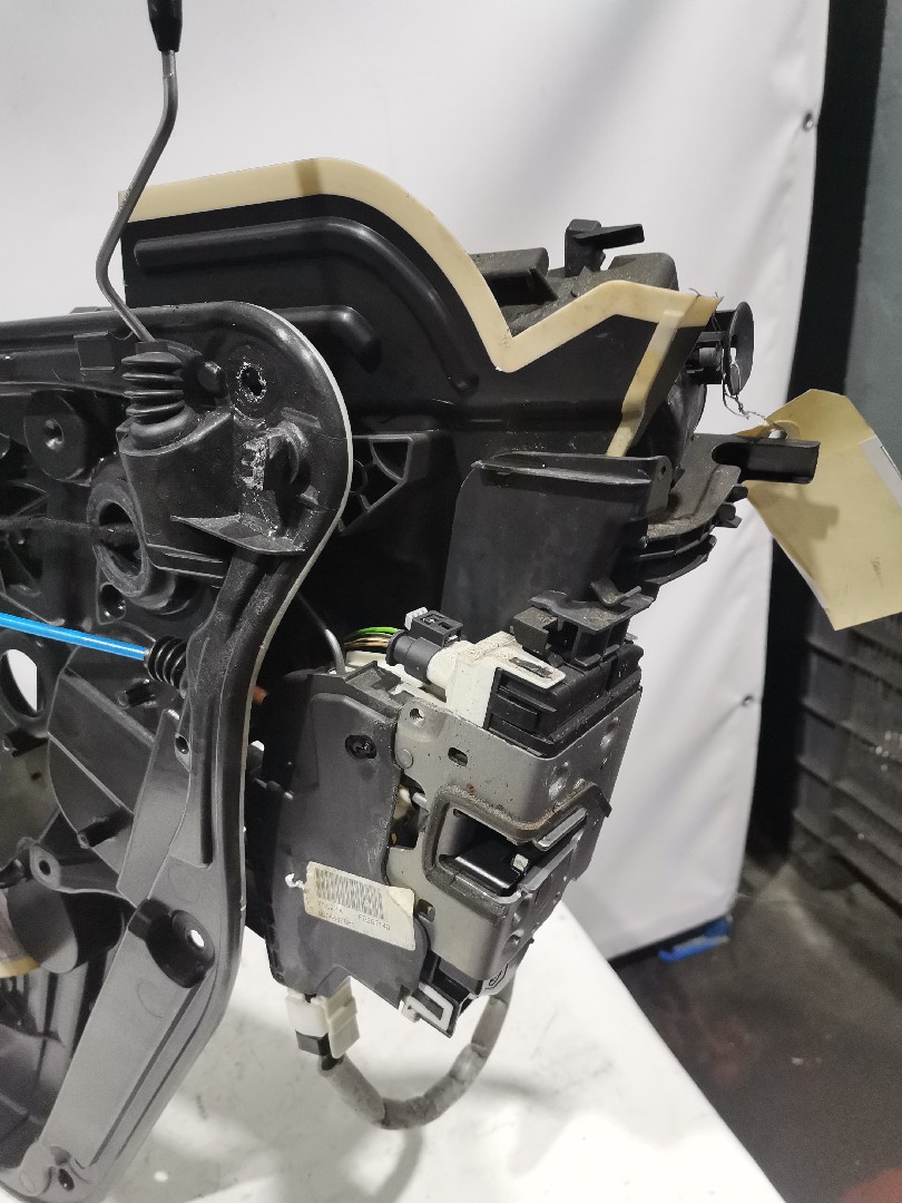 Fechadura Frente Lado Direito MERCEDES-BENZ A-CLASS (W176) | 12 - 18