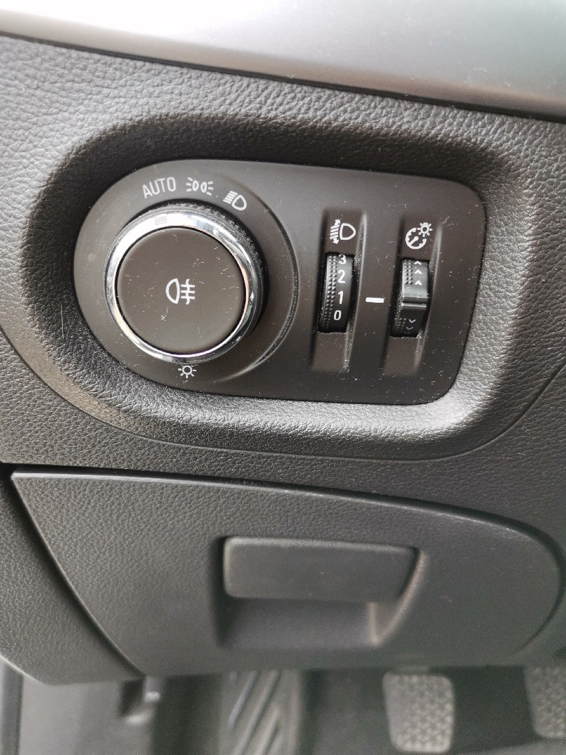 Botão / Interruptor Luzes OPEL ASTRA K Sports Tourer (B16) | 15 - 