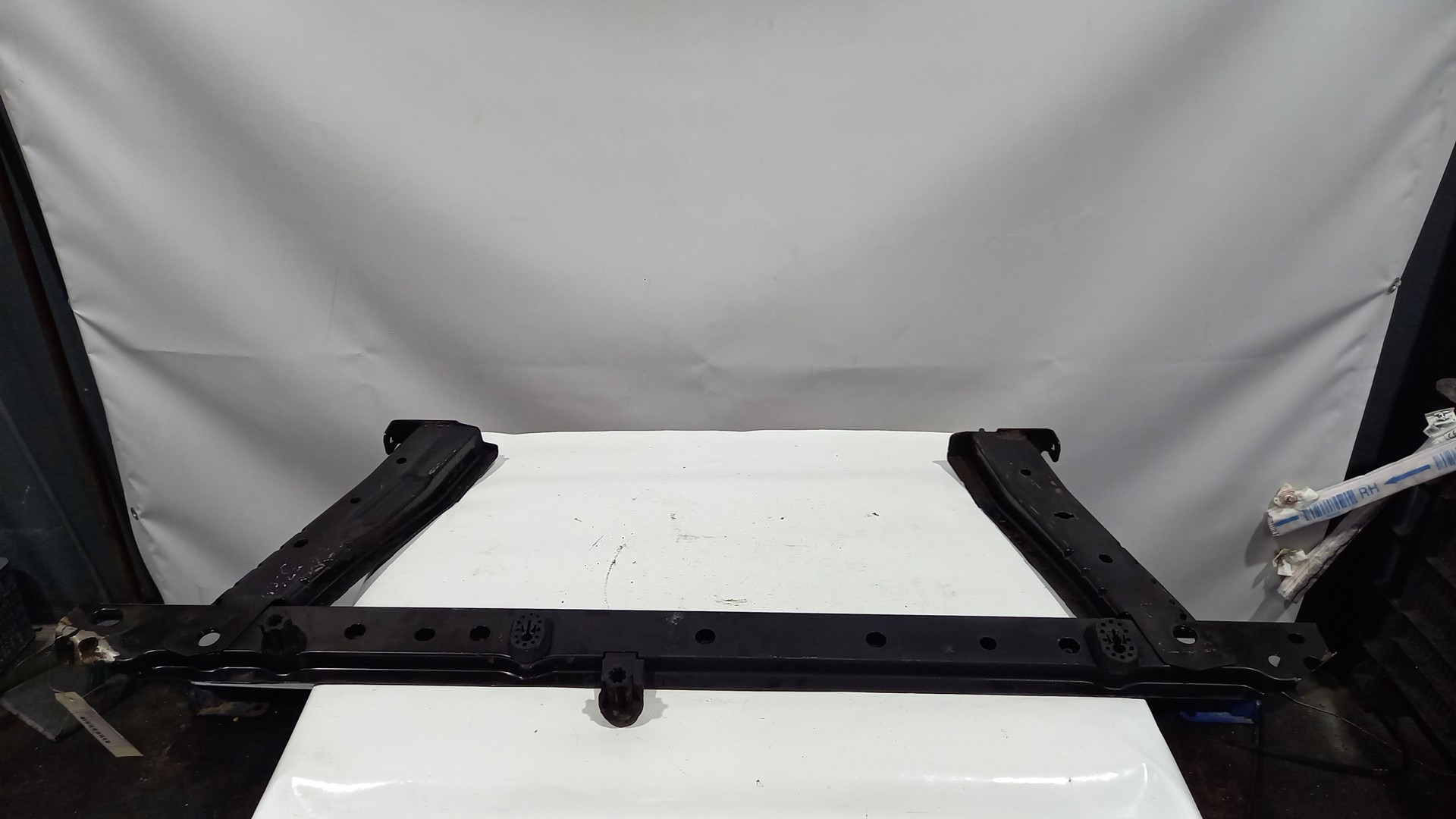 Travessa Inferior / Radiadores  RENAULT CLIO III (BR0/1, CR0/1) | 05 - 