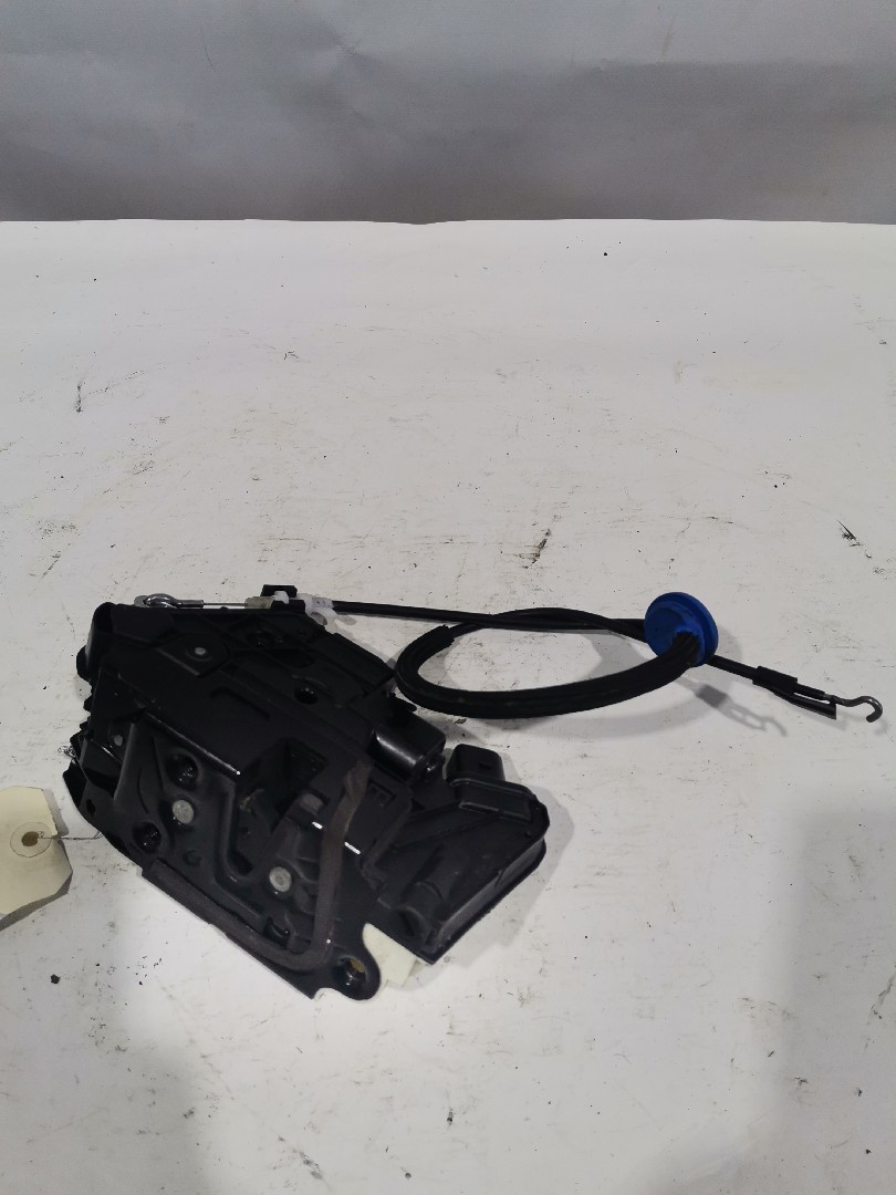 Fechadura Frente Lado Direito VOLKSWAGEN SCIROCCO (137, 138) | 08 - 17