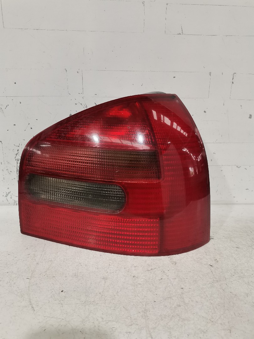Farolim Traseiro Direito AUDI A3 (8L1) | 96 - 06