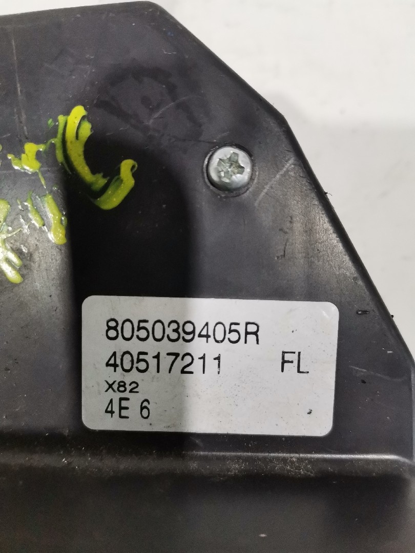 Fechadura Frente Lado Esquerdo RENAULT TRAFIC III Caixa (FG_) | 14 - 