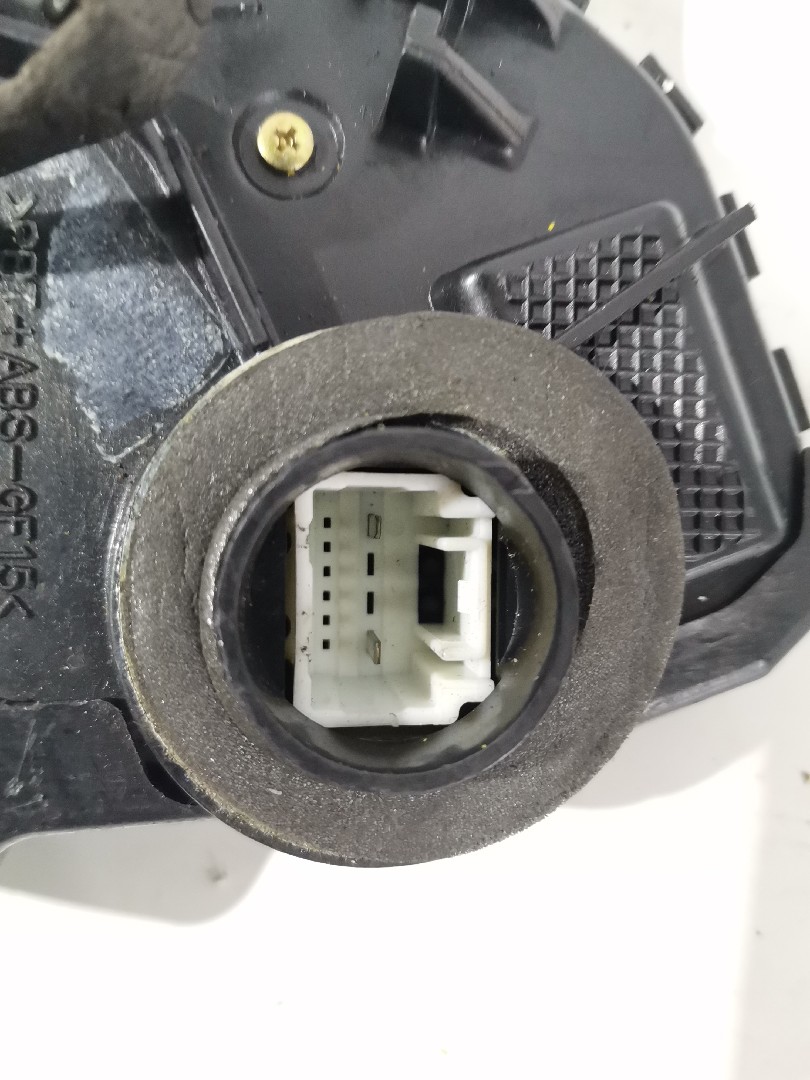 Fechadura Frente Lado Direito TOYOTA COROLLA (_E12_) | 01 - 07 Imagem-1