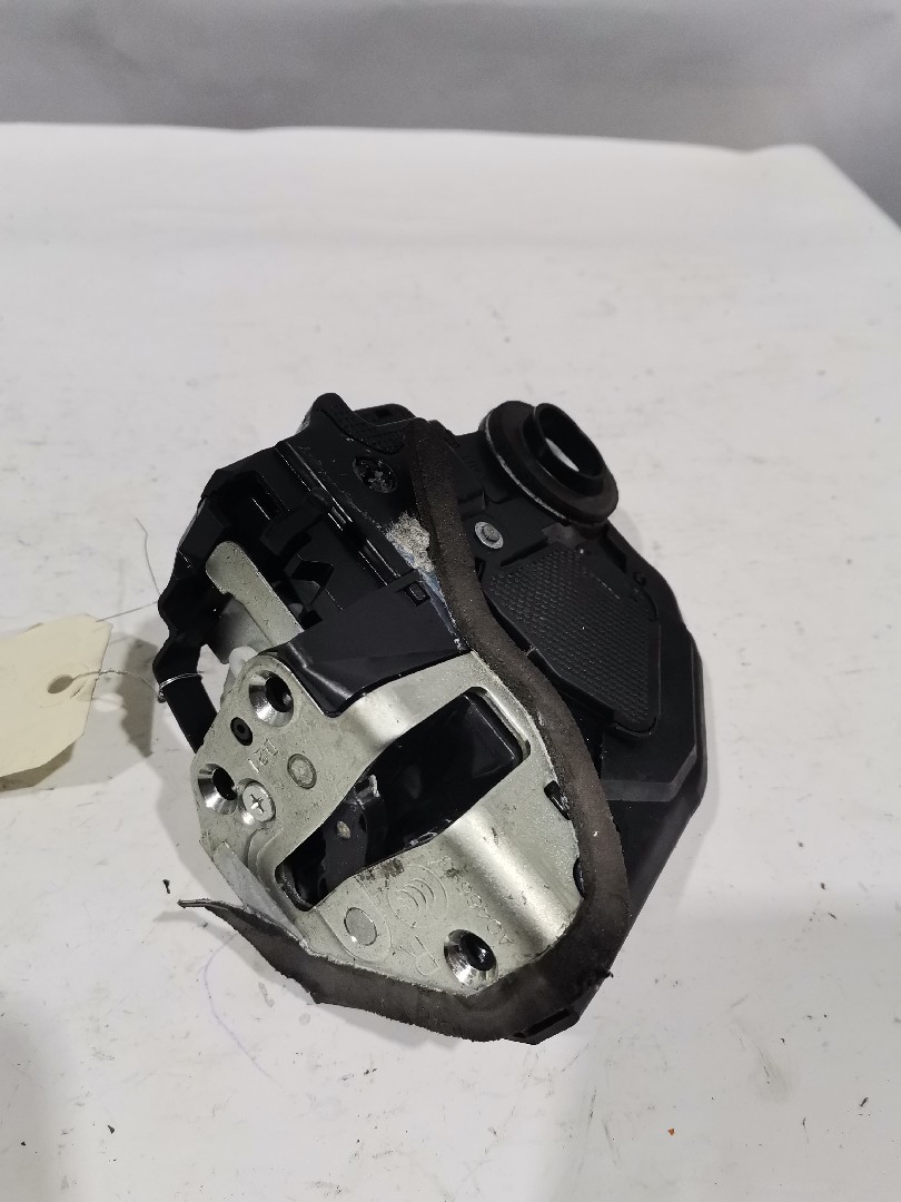 Fechadura Tras Lado Direito TOYOTA AURIS (_E15_) | 06 - 12