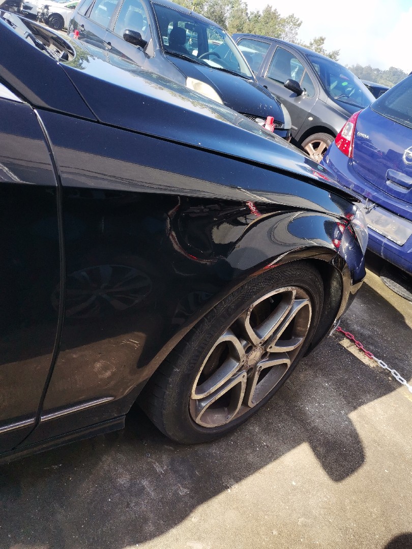 Guarda Lamas Direito MERCEDES-BENZ CLS Shooting Brake (X218) | 12 - 17