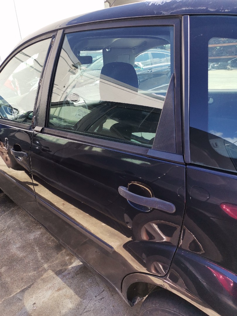 Porta Tras Lado Esquerdo FORD FIESTA V (JH_, JD_) | 01 - 14