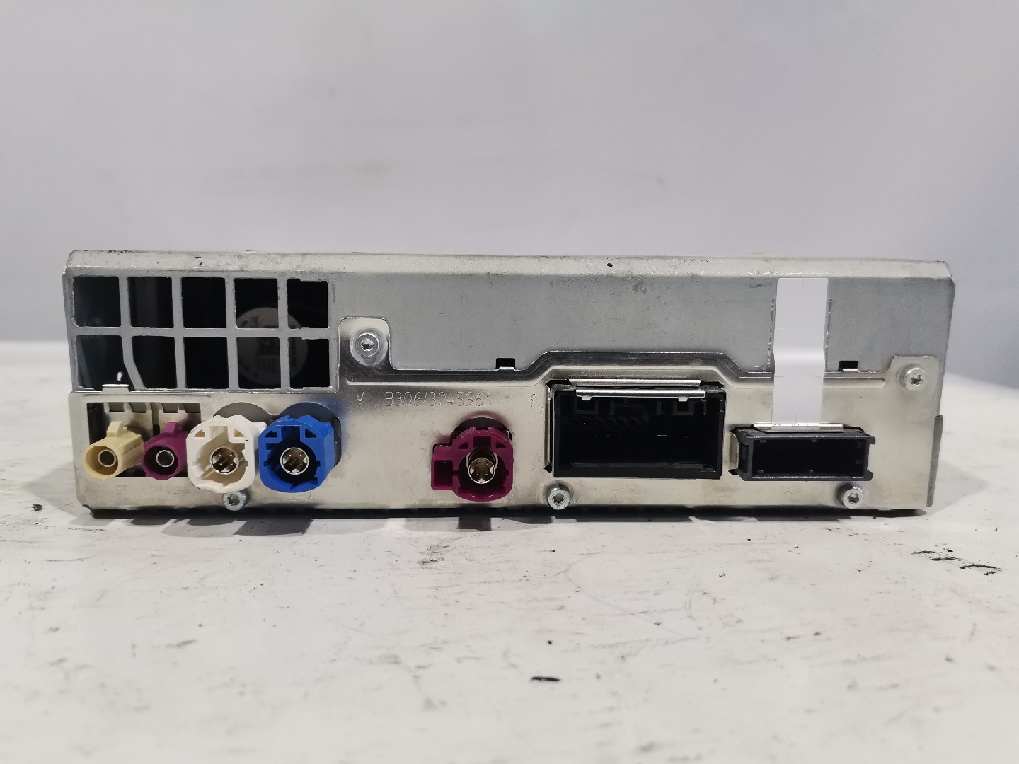 Rádio BMW 1 (F40) | 19 -  Imagem-2