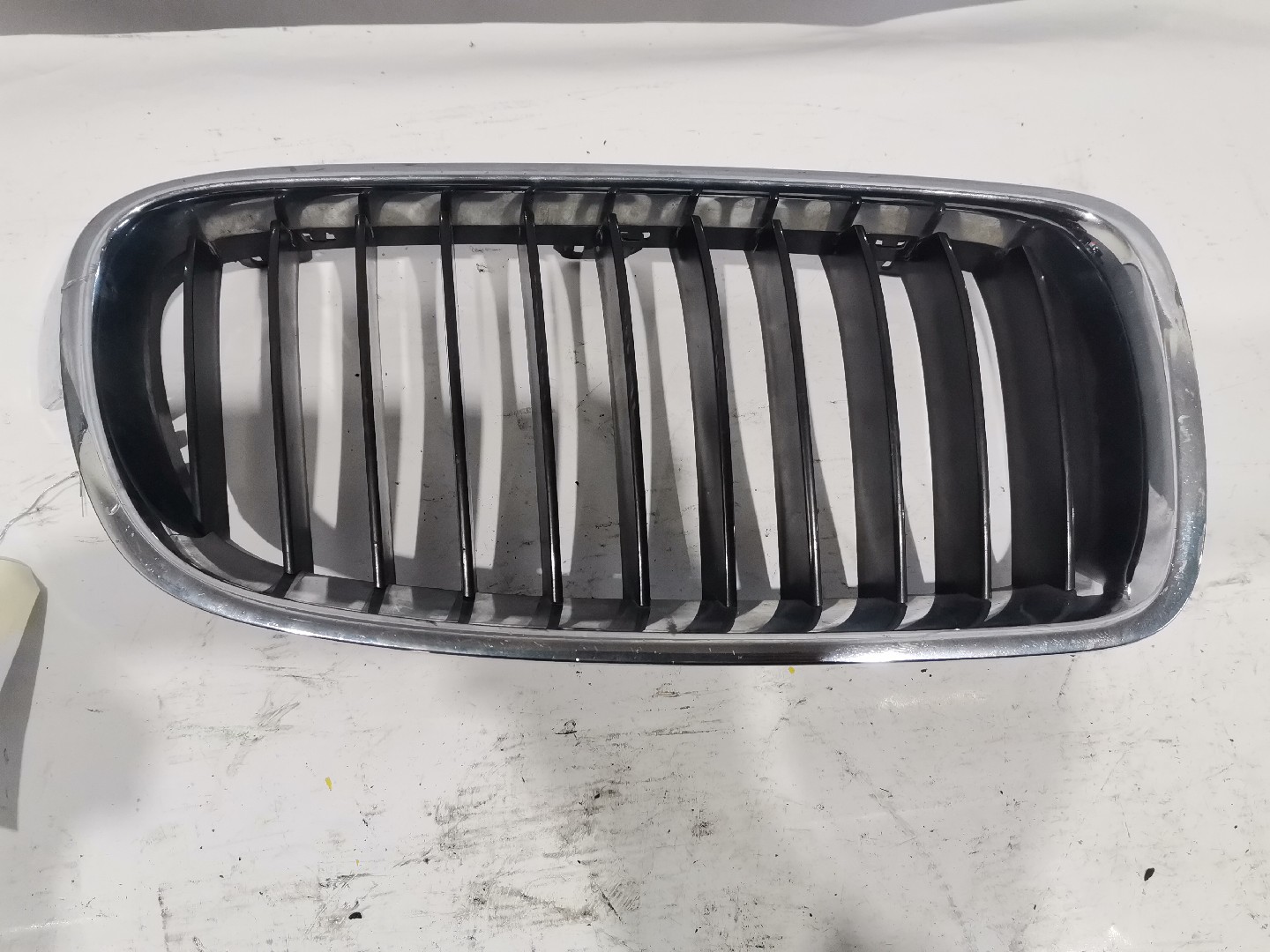 Grelha BMW 3 Touring (F31) | 12 - 19