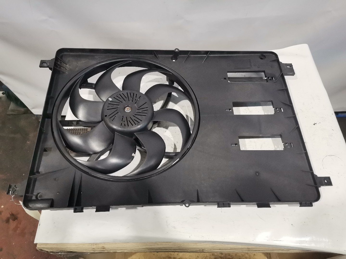 Termoventilador VOLVO V40 Hatchback (525, 526) | 12 - 