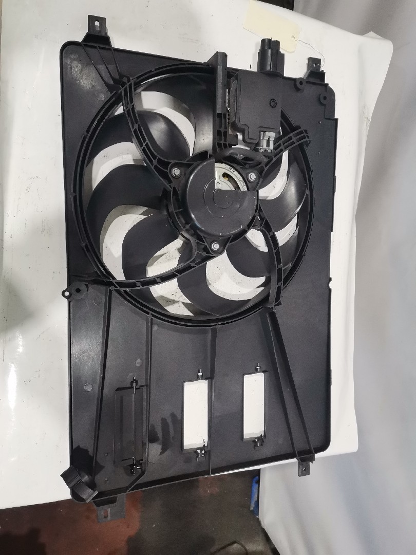 Termoventilador VOLVO V40 Hatchback (525, 526) | 12 -  Imagem-2