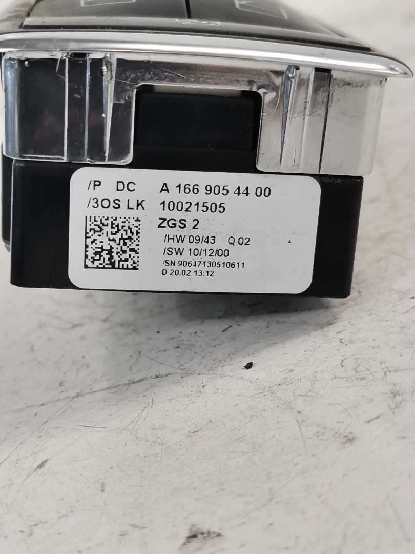 Cierre Puerta Trasera Izq MERCEDES-BENZ CLA Coupé (C117) | 13 - 19 Imagem-3