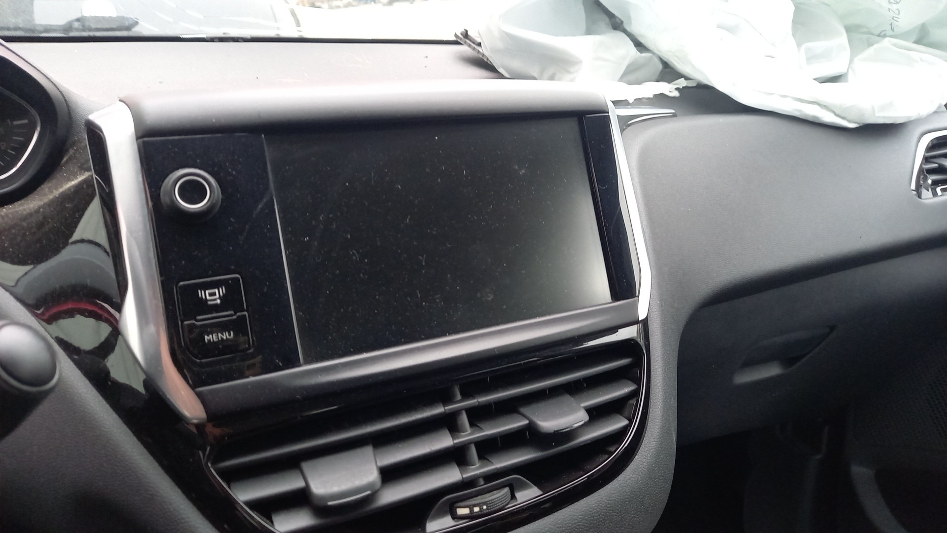 Display PEUGEOT 208 I (CA_, CC_) | 12 - 