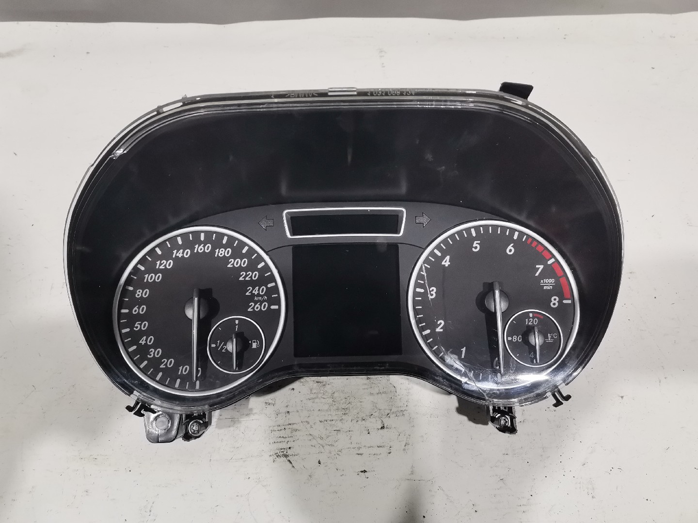 Quadrante MERCEDES-BENZ A-CLASS (W176) | 12 - 18