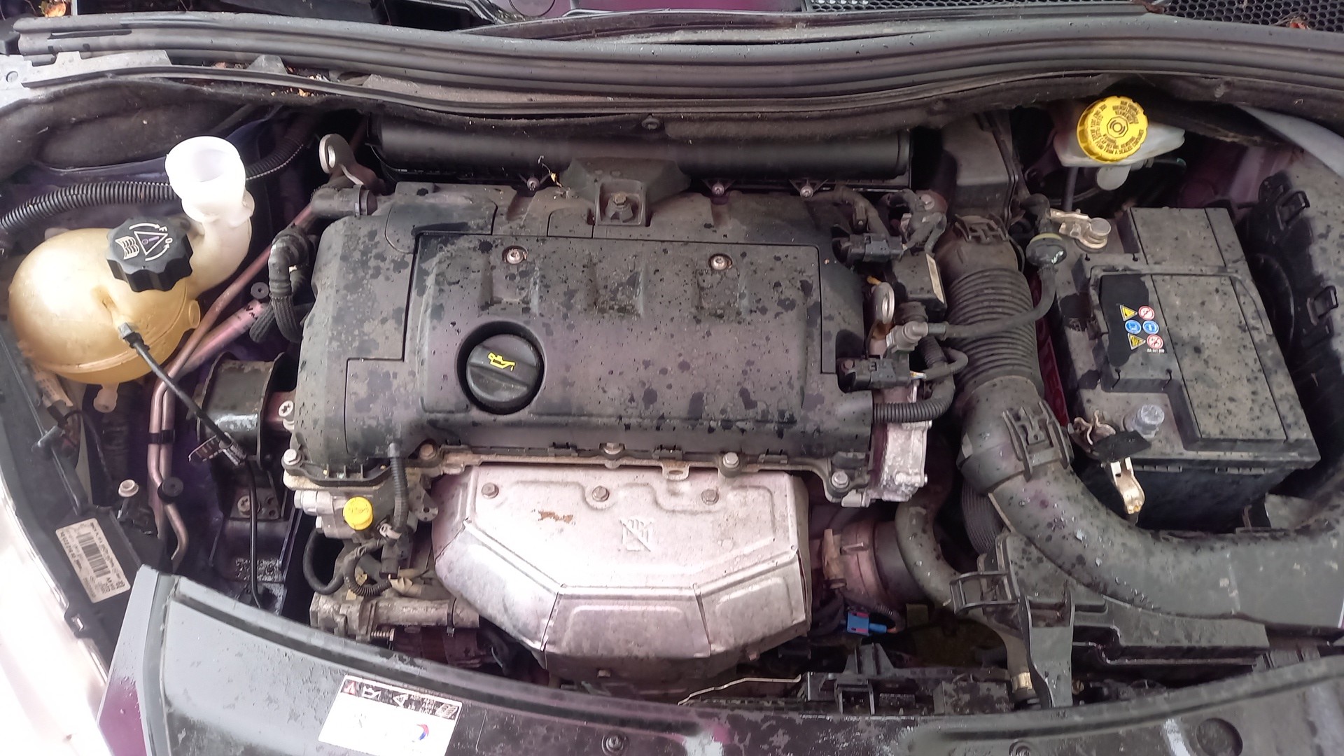 Motor Gasolina PEUGEOT 208 I (CA_, CC_) | 12 - 