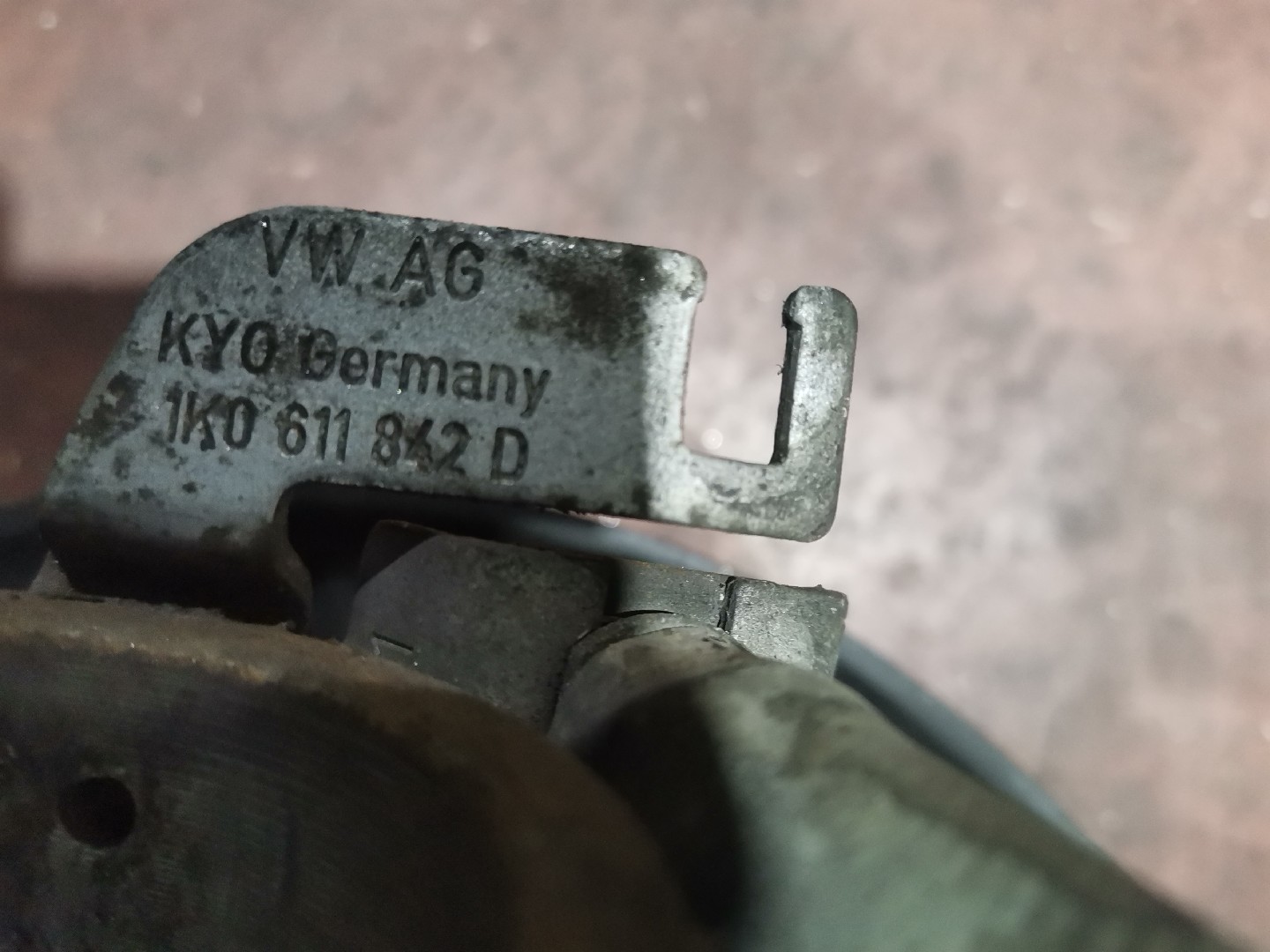 Manga de Eixo Frente Lado Direito VOLKSWAGEN SCIROCCO (137, 138) | 08 - 17 Imagem-1