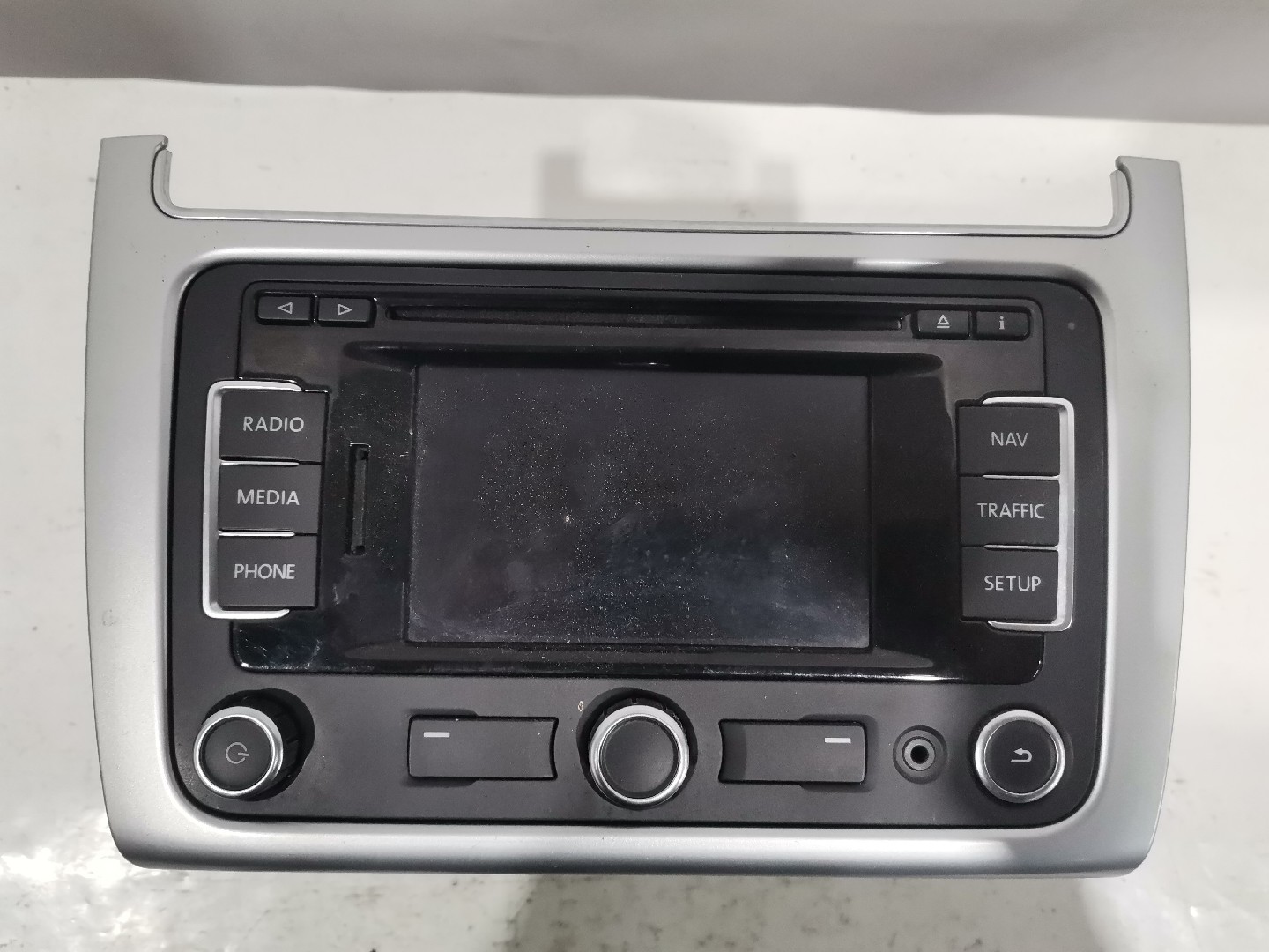 Rádio VOLKSWAGEN POLO (6R1, 6C1) | 09 -  Imagem-1