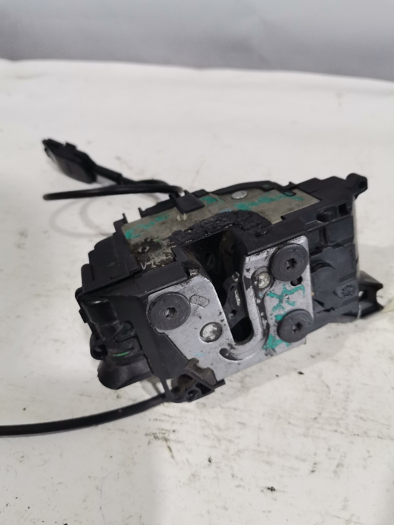 Fechadura Frente Lado Esquerdo RENAULT CLIO III (BR0/1, CR0/1) | 05 - 