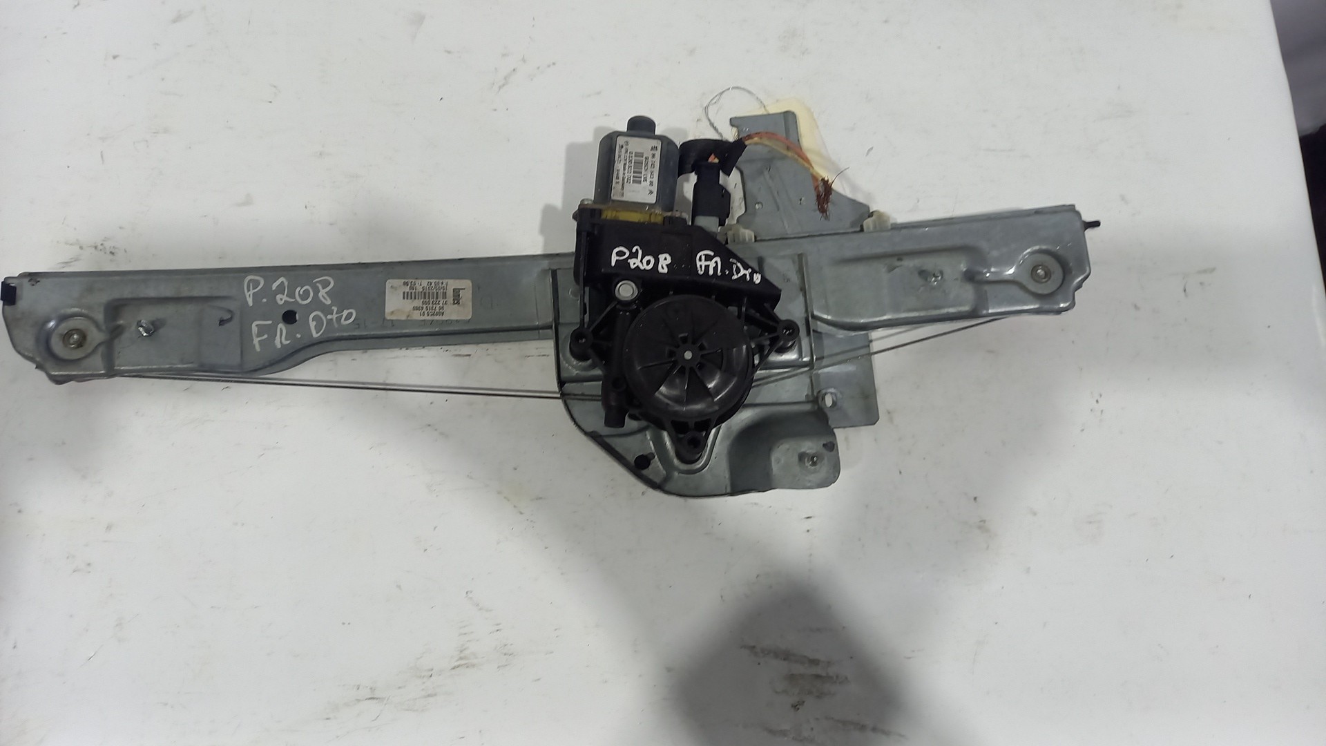 Elevador de Vidro Frente Direito  PEUGEOT 208 I (CA_, CC_) | 12 - 
