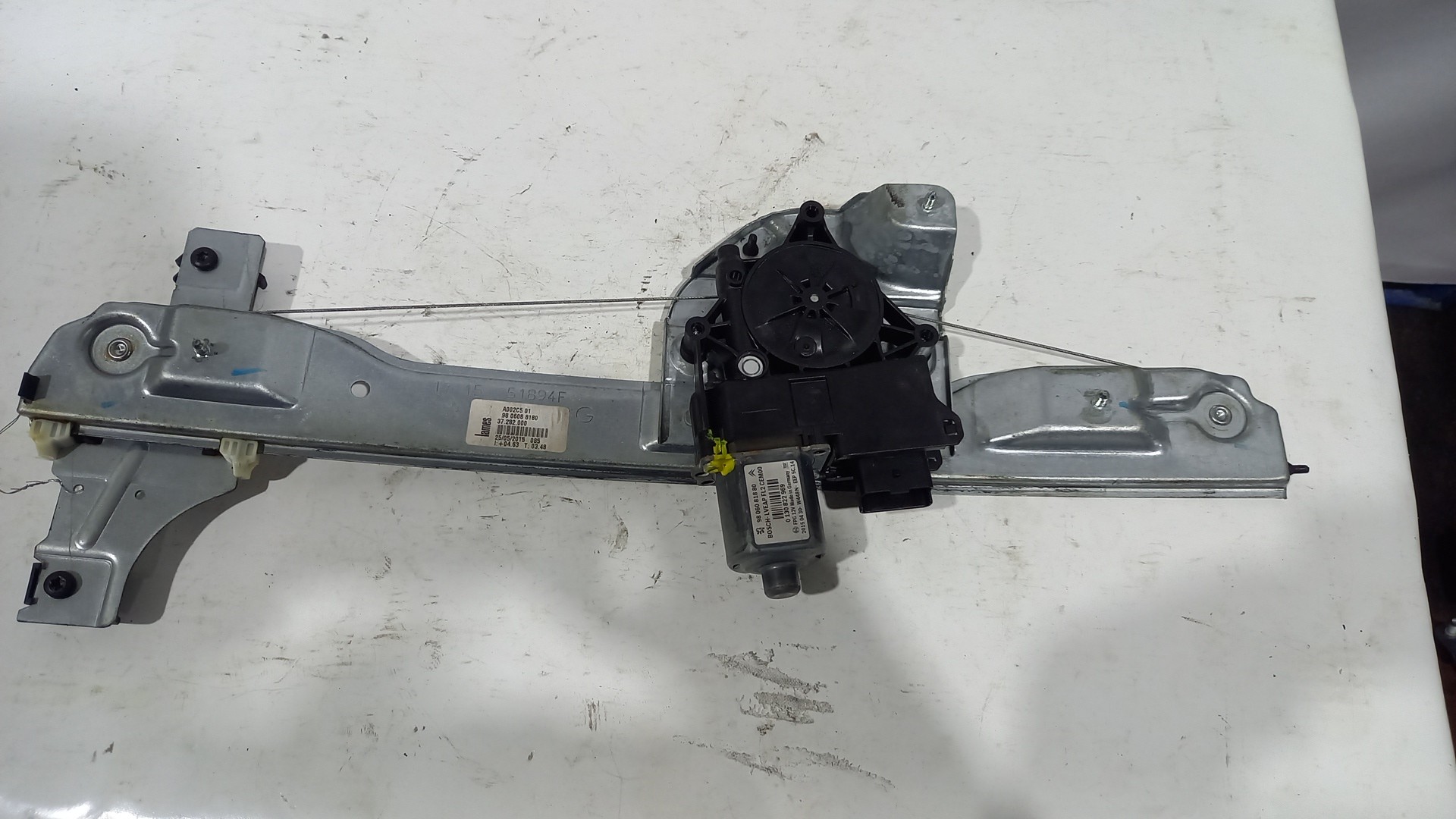 Elevador de Vidro Frente Esquerdo PEUGEOT 2008 I (CU_) | 13 - 