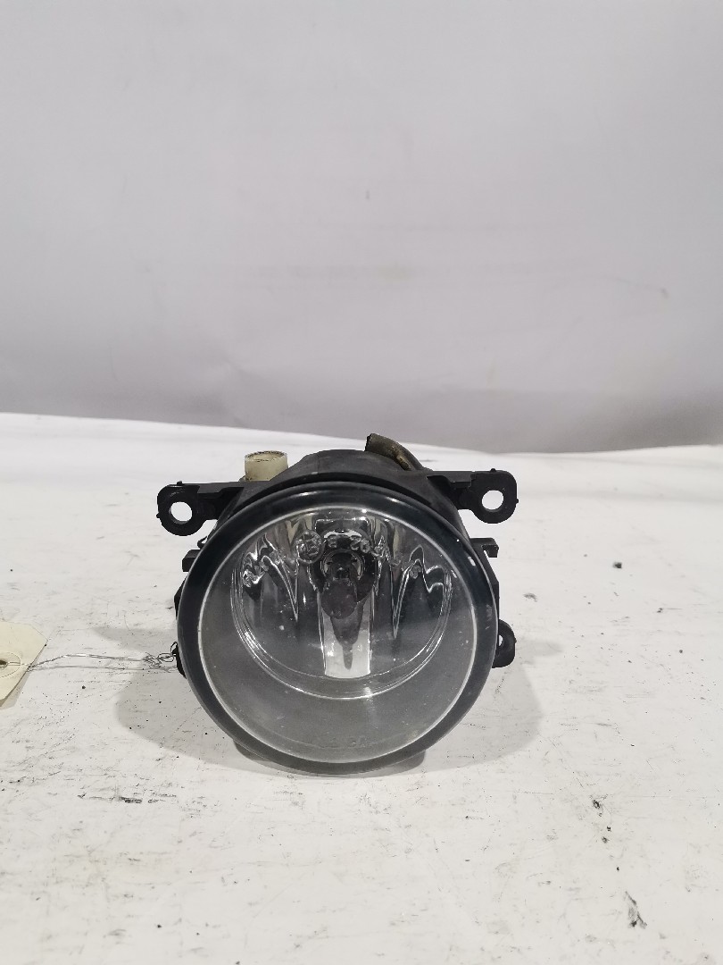 Farol Nevoeiro Direito PEUGEOT 207 (WA_, WC_) | 06 - 15