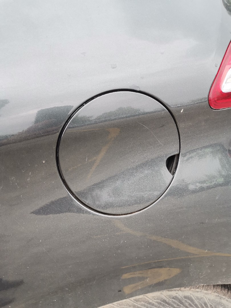 Portinhola / Tampa Combustivel PEUGEOT 208 I (CA_, CC_) | 12 -  Imagem-0