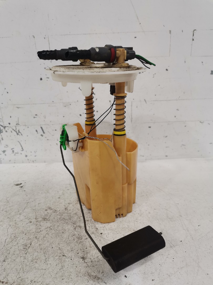 Boía / Bomba Depósito de Combustível RENAULT CLIO III (BR0/1, CR0/1) | 05 - 