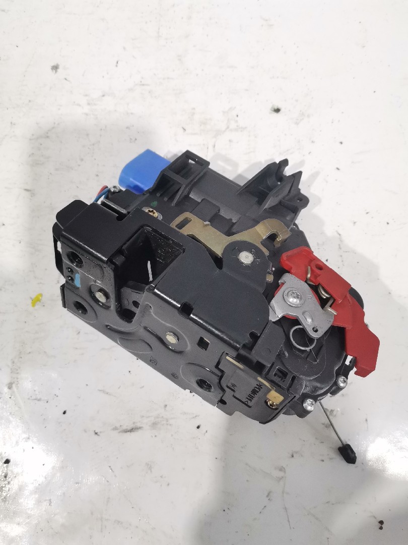 Fechadura Frente Lado Direito VOLKSWAGEN GOLF V (1K1) | 03 - 09