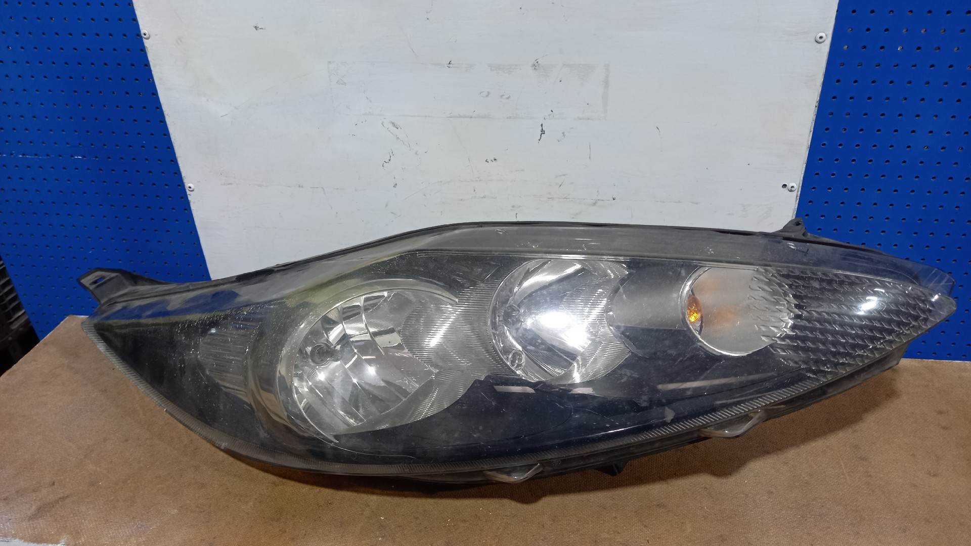 Ótica Direita FORD FIESTA VI (CB1, CCN) | 08 - 